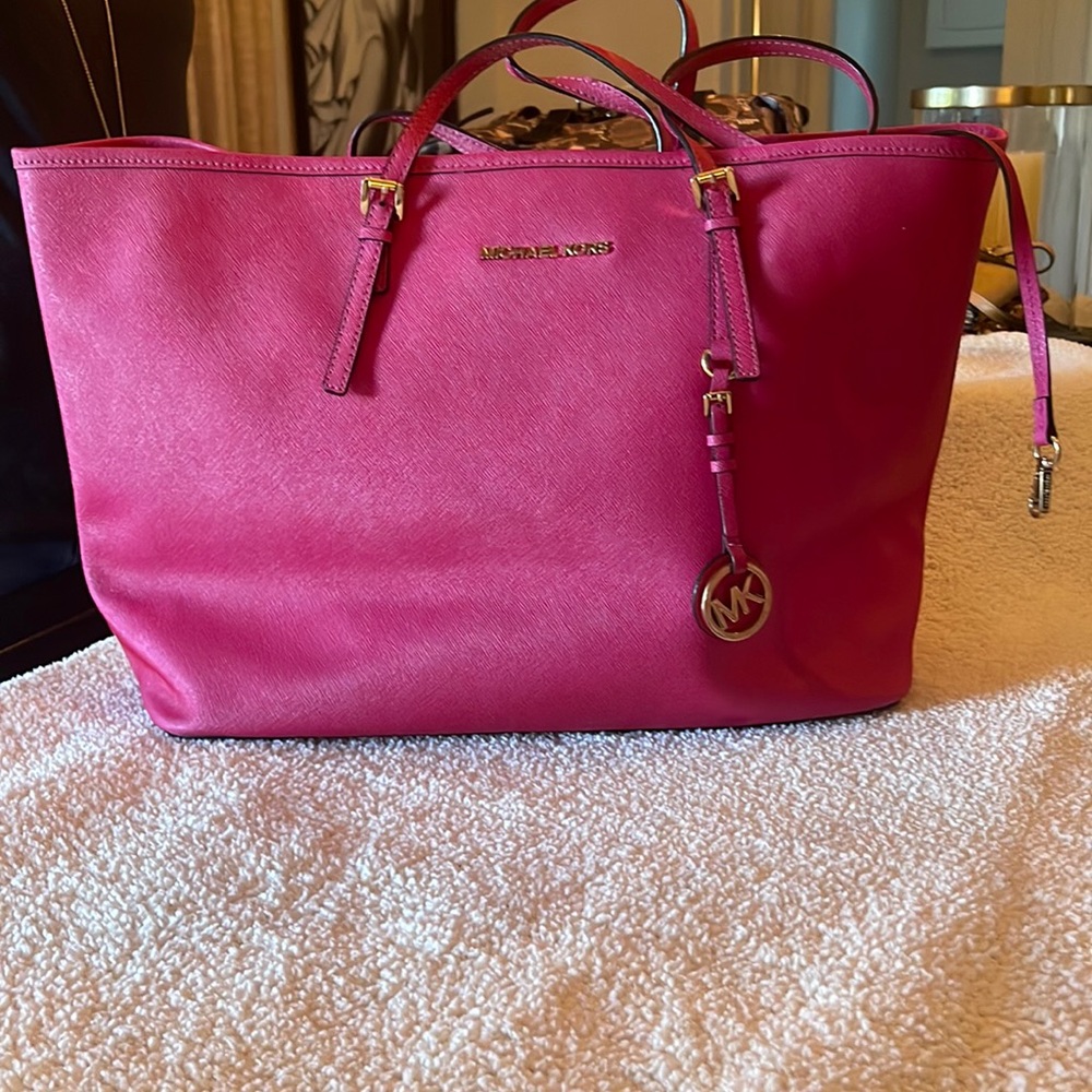 Michael Kors summer tote